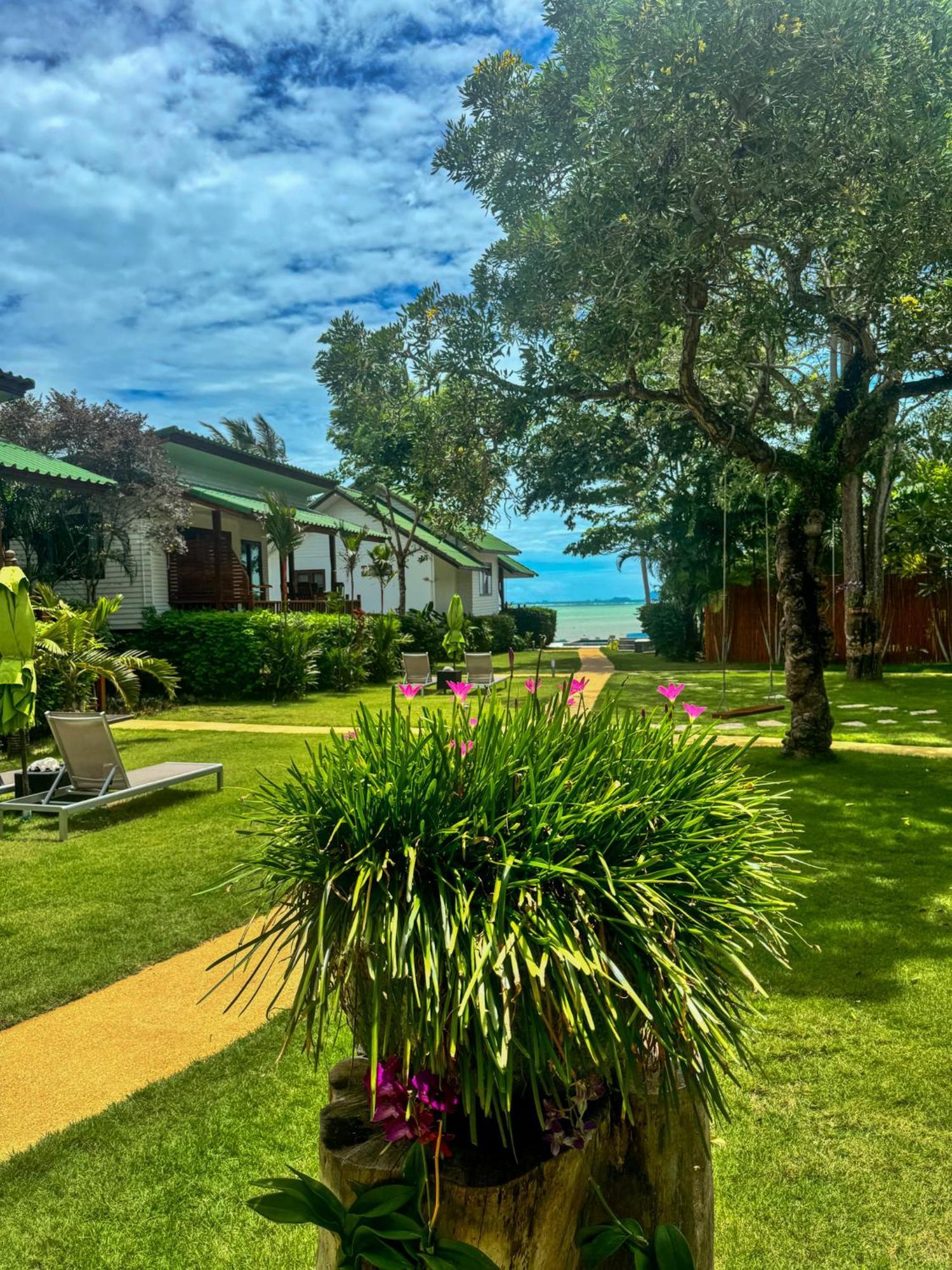 The Joy Beach Villas Hinkong Екстериор снимка